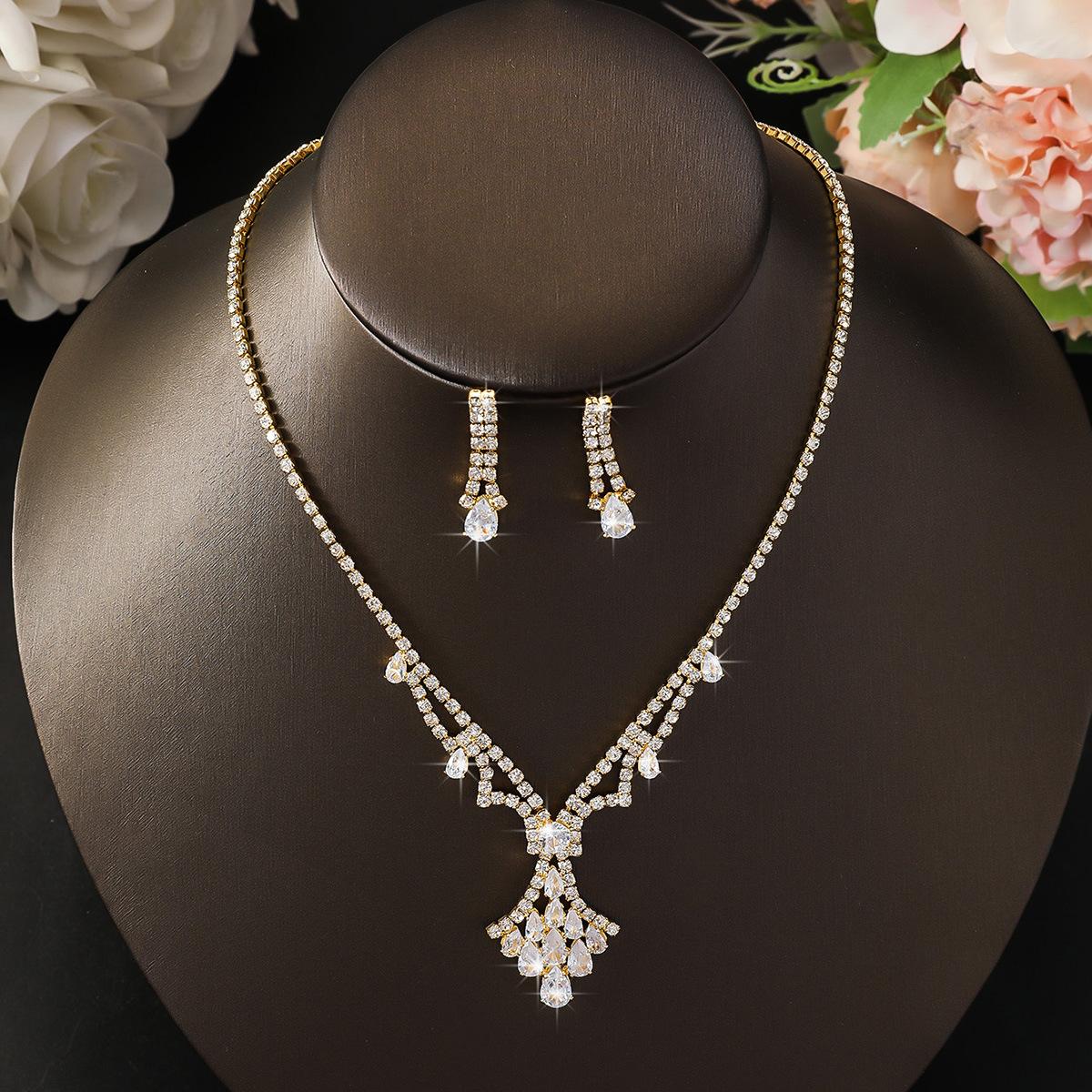 Claw Chain Rhinestone Zircon Water Drop Set Necklace Niche
