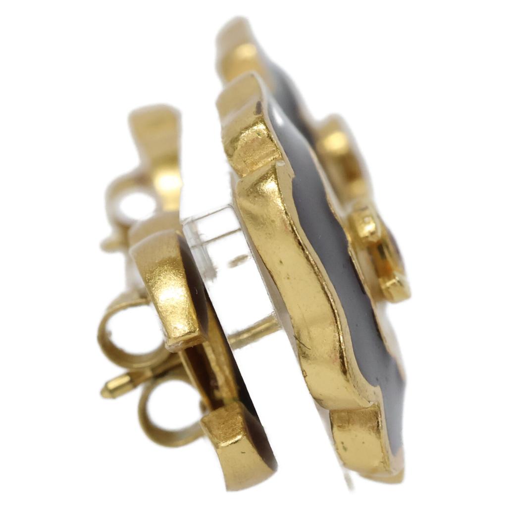 CHANEL 03P Camellia CC Logos earring yellow gold/black/whiteUsed