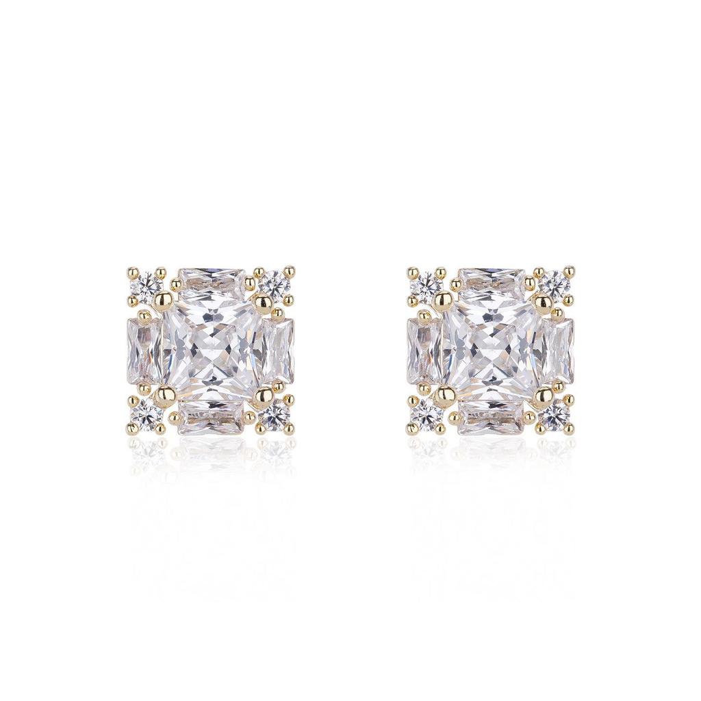 Square Beautiful Ear Studs for Women - New High-End Style Earrings