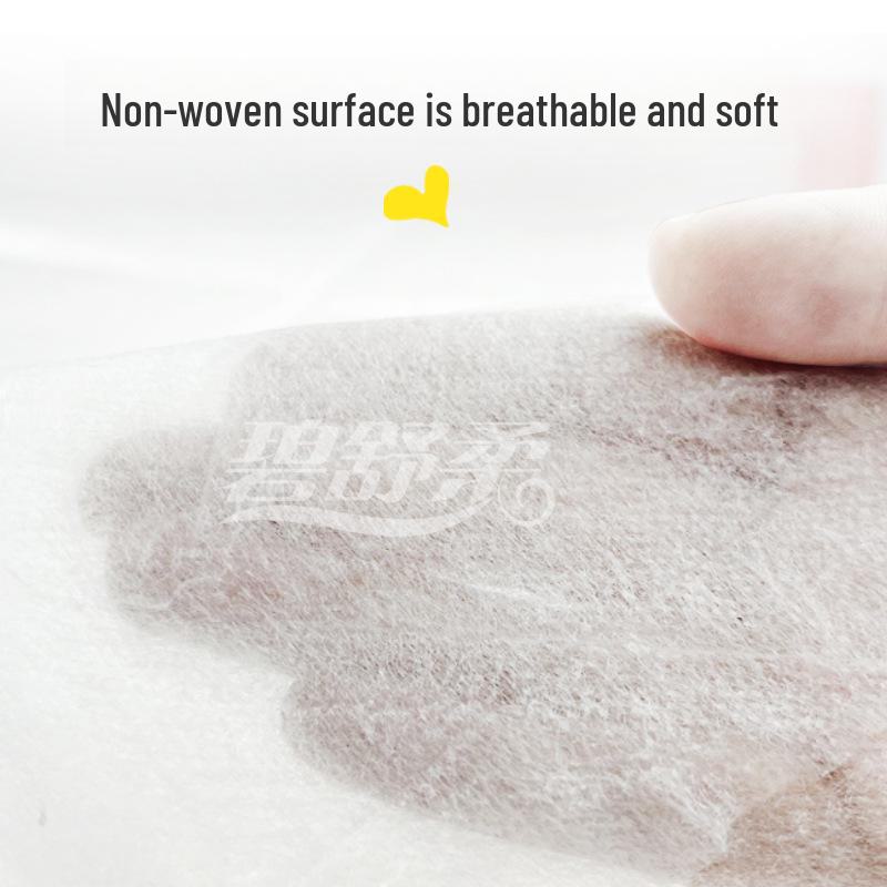 Pieluszki dla zwierząt domowych: Grube, chłonne pieluchy do szkolenia psów i kotów.