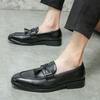 Fashion New Luxury Designer Unique Tassels Slip On Driving Shoes For Men Casual Loafers Business Formal Dress Footwear Zapatos Hombre