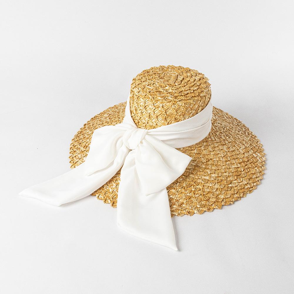 Spring Summer Fashion Hand-woven Petal Straw Hat with Big Brim and Big Bow for Ladies Beach Outdoor Sun Hat