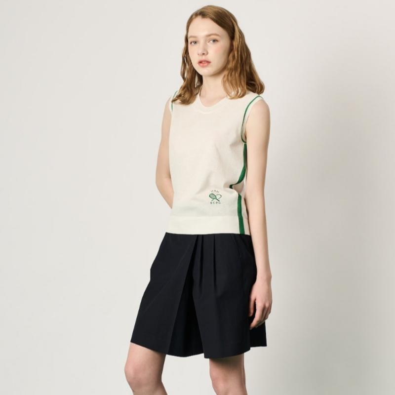 Bcbg Tennis Logo Sleeveless Knit Top B3m4k310