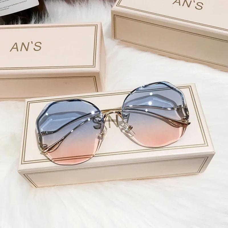 Square Sunglasses Woman Fashion Rimless Gradient Sun Glasses Brand Designer Sun Glasses for Women