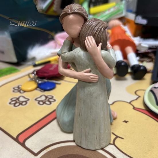 Mutter-Tochter-Figur aus Kunstharz, Mutter-Tochter-Umarmungsstatue, Geburtstagsgeschenk zum Muttertag für Schlafzimmer, Wohnzimmer-Dekor