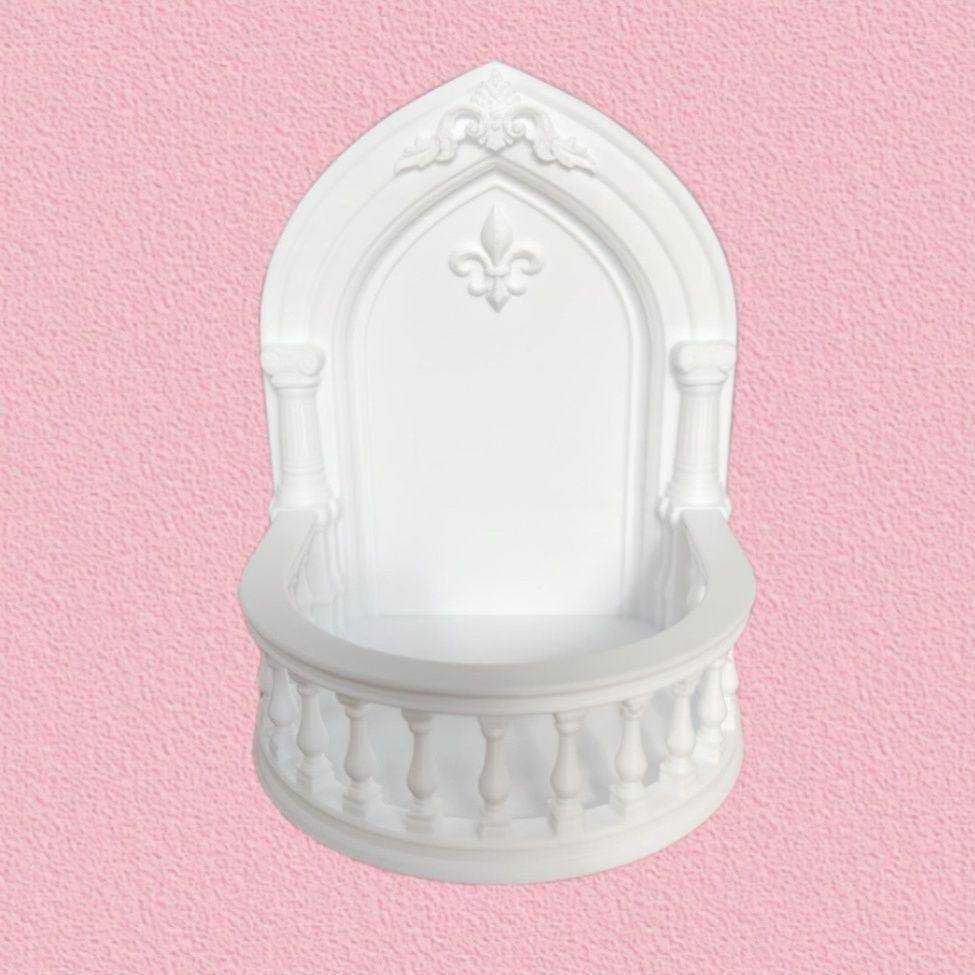 Настенный стеллаж в европейском стиле 3D-печать для хранения фигурок blind box и камер 1060₽