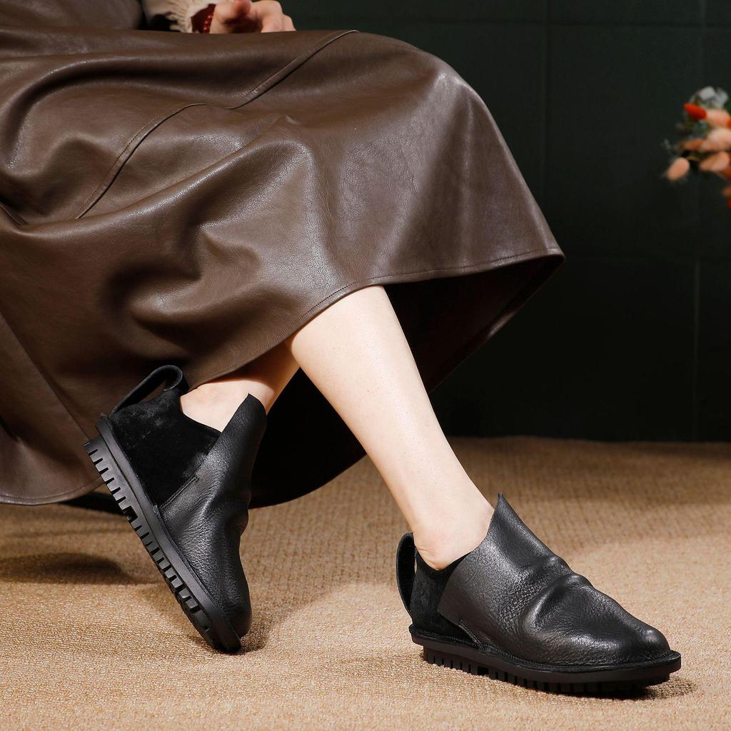 Women's Retro Genuine Leather Slip-on Ankle Boots - Autumn/Winter 2025