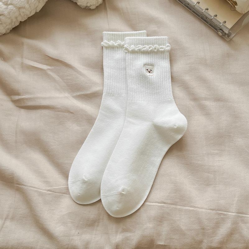 Female Spring and Autumn Cartoon Bear Embroidery Cute Bubble Mouth Boneless Lace In The Tube Pile Socks