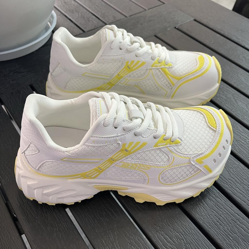 Lightweight and breathable thick-soled heightening dad shoes women's spring new shoes casual sports shoes tide