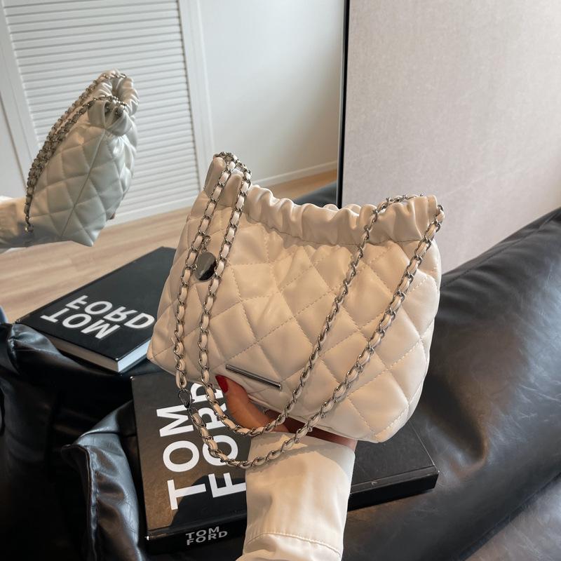 

Premium bag women s 2025 new autumn fashion versatile tote bag popular versatile texture shoulder bag 3069 бежевый