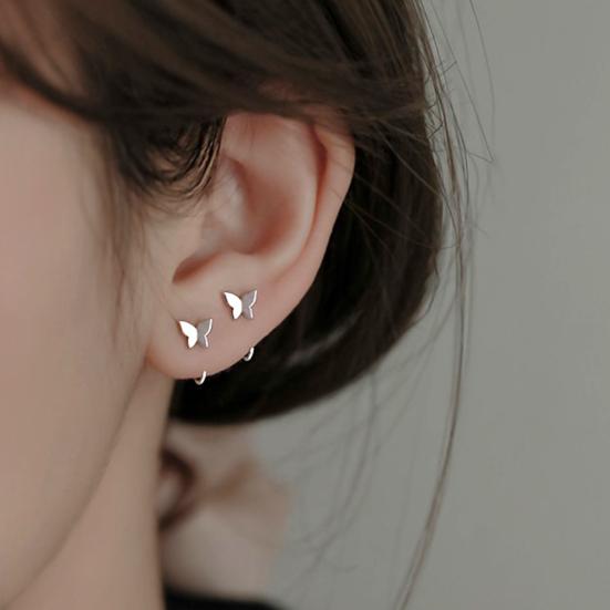 1 Pair Women Earrings, Butterfly Design Circle Shape Earrings, Open-Type Easy Wear for Daily Commuting Dating