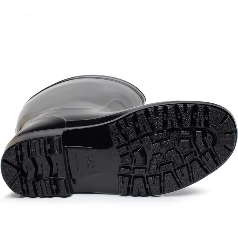 Men's Non-Slip Mid-Calf Waterproof PVC Rubber Boots - High Quality, Wear-Resistant, Food Safe, Ideal for Labor Protection.