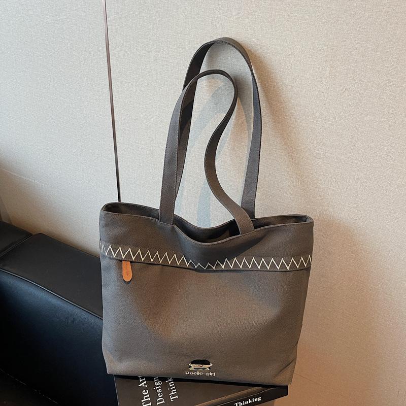 

Casual canvas bag women s new fashion tote bag student class versatile shoulder bag