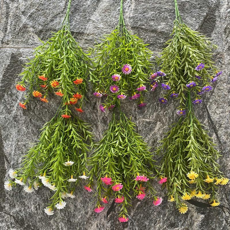 Sunflower Bouquet Plastic With Green Leaves For Outdoor Decorations Wedding