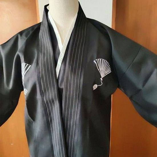 Kimono Anime Samurai da Uomo: Costume Giapponese Tradizionale per Spettacolo