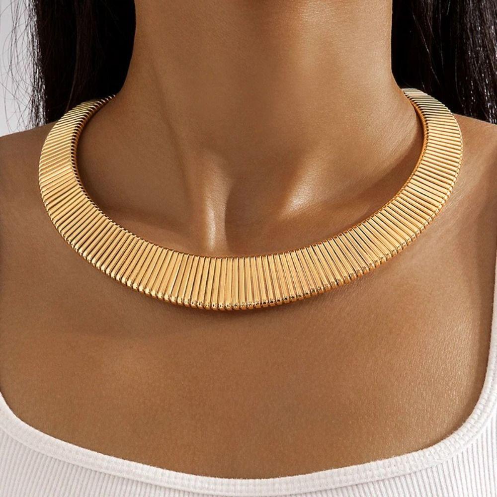 Metal Chain Chunky Choker Necklace Gold Exaggerated Collarbone Chain Gift