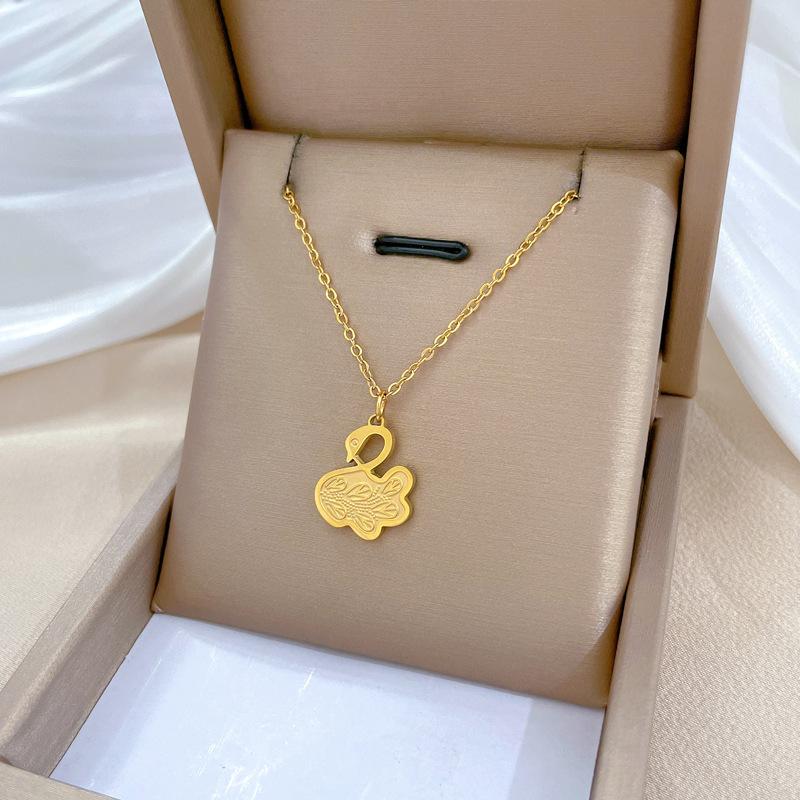 Popular Element Personality Minimalist Wind Furnace Real Gold Necklace Female Collarbone Chain