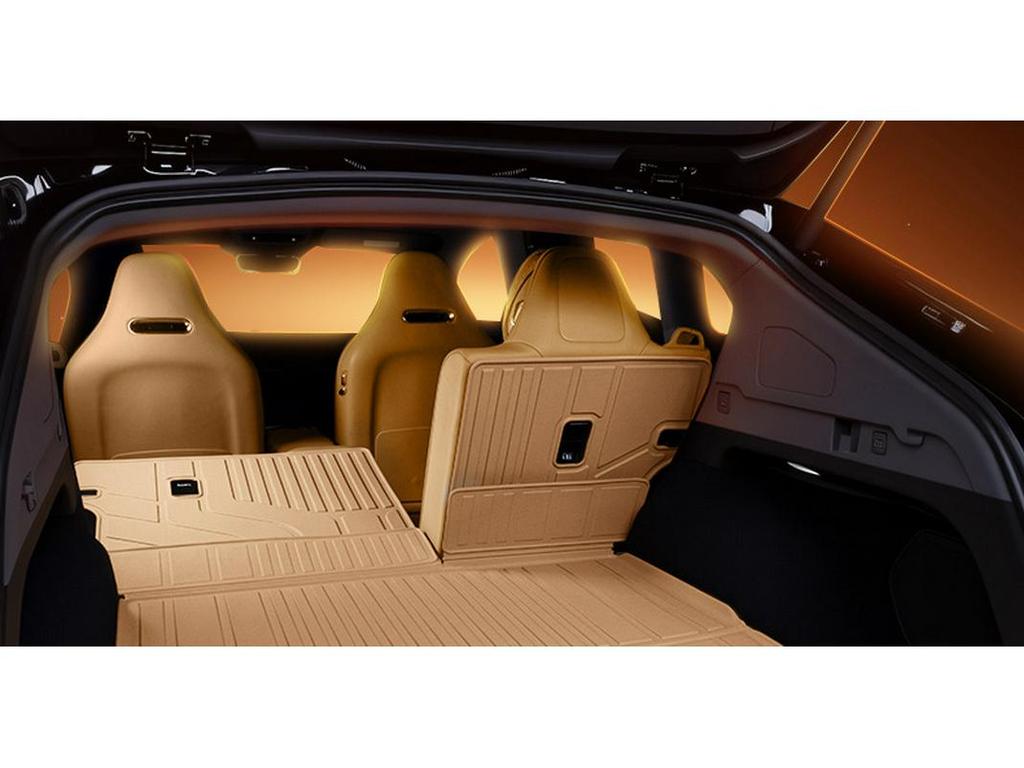 Leapmotor C11 TPE2026 Trunk Mat: Decorative & Functional Car Accessory