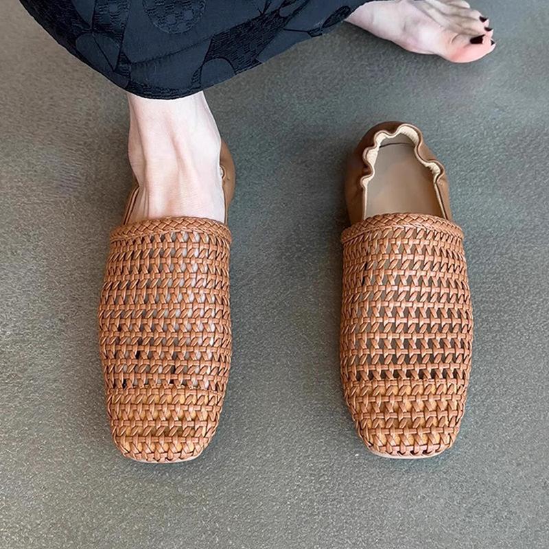 Retro One-pedal Woven Hollow Breathable Single Shoes, Children Wear Square Head Versatile Flat Shoes