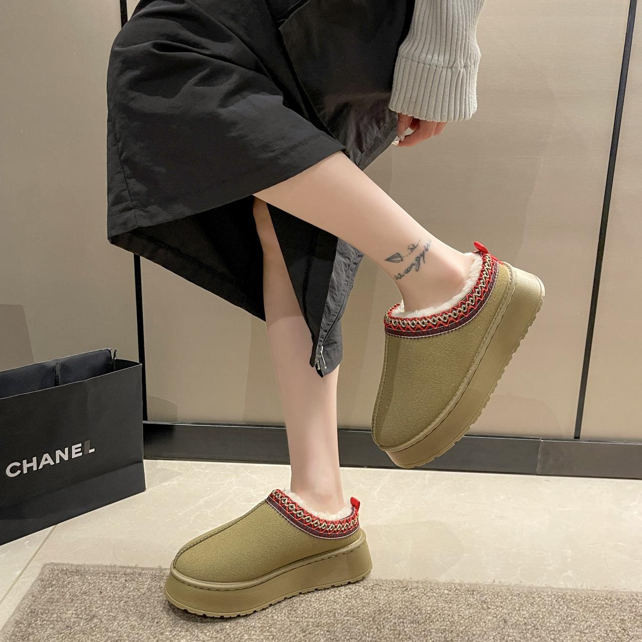 

Snow cotton slippers women wear new winter muffin bottom bag head half slippers velvet one pedal snow shoes 36 чорний