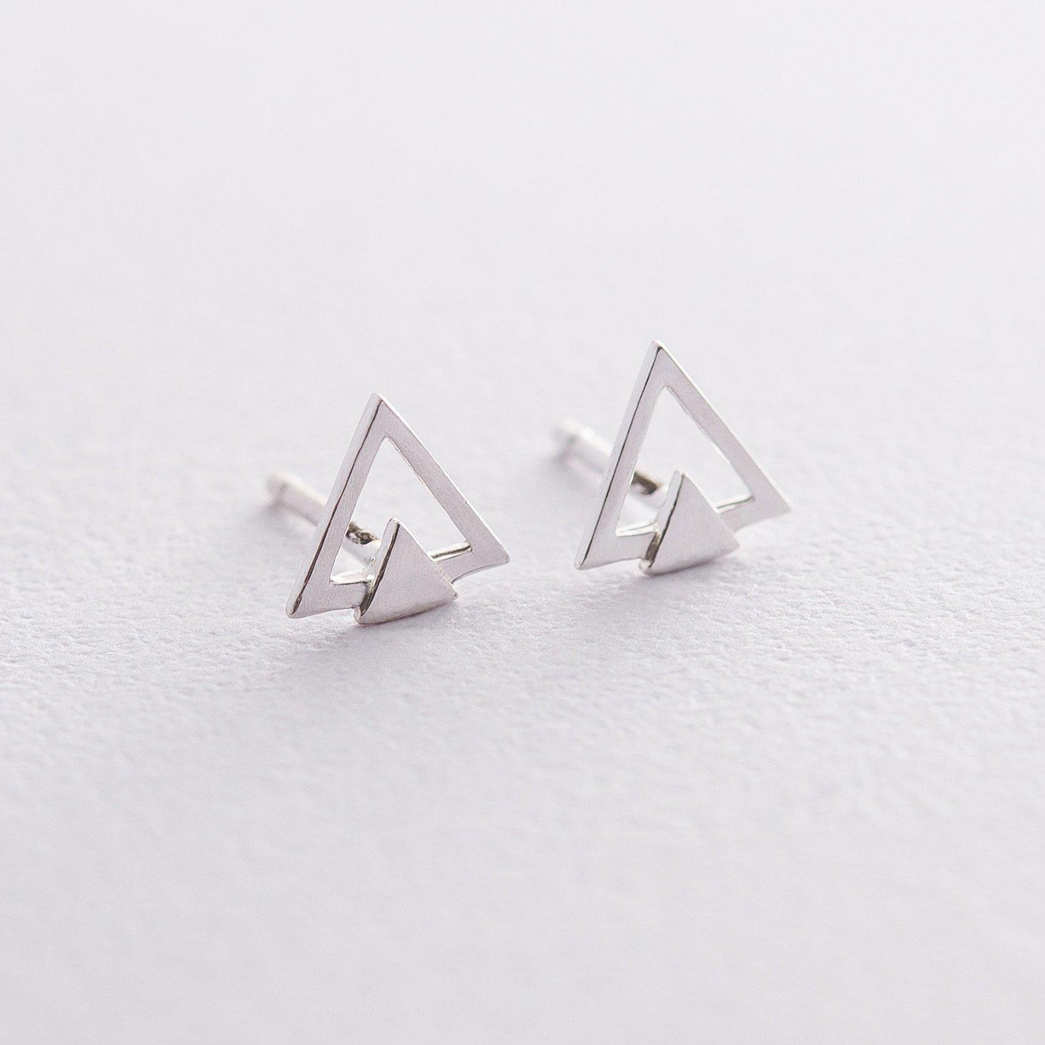 

Срібні сережки-Пусети Трикутники Oniks 0.9 cm срібний