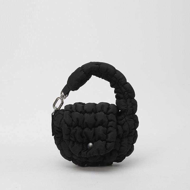 Trendy Pleated Cloud Handbag: Chic, Mini, Versatile Accessory Bag in Fashionable Korean Style