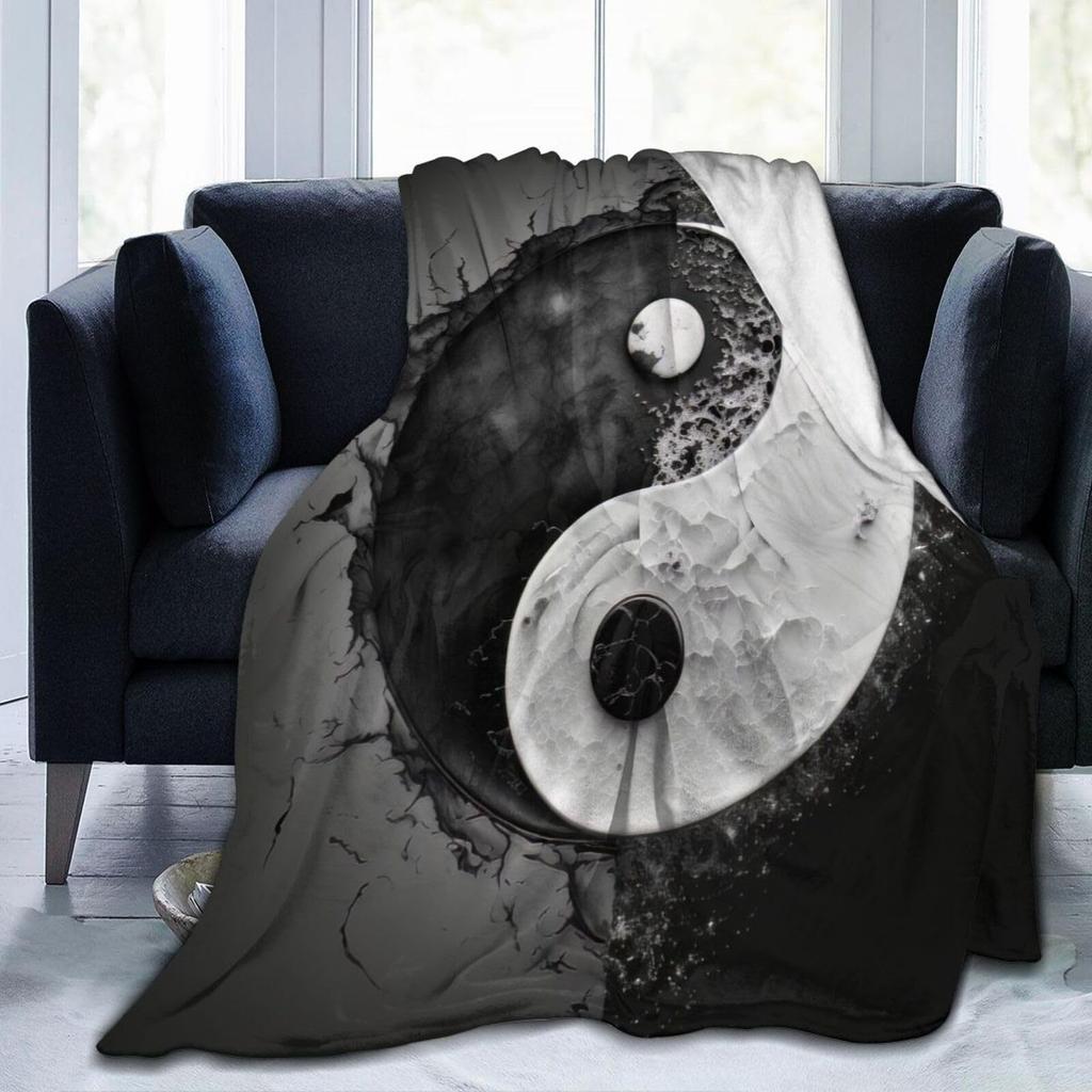 Yinyang Dragon Printed Blanket Soft Plush Flannel Blanket Suitable For Sofa Office Blanket