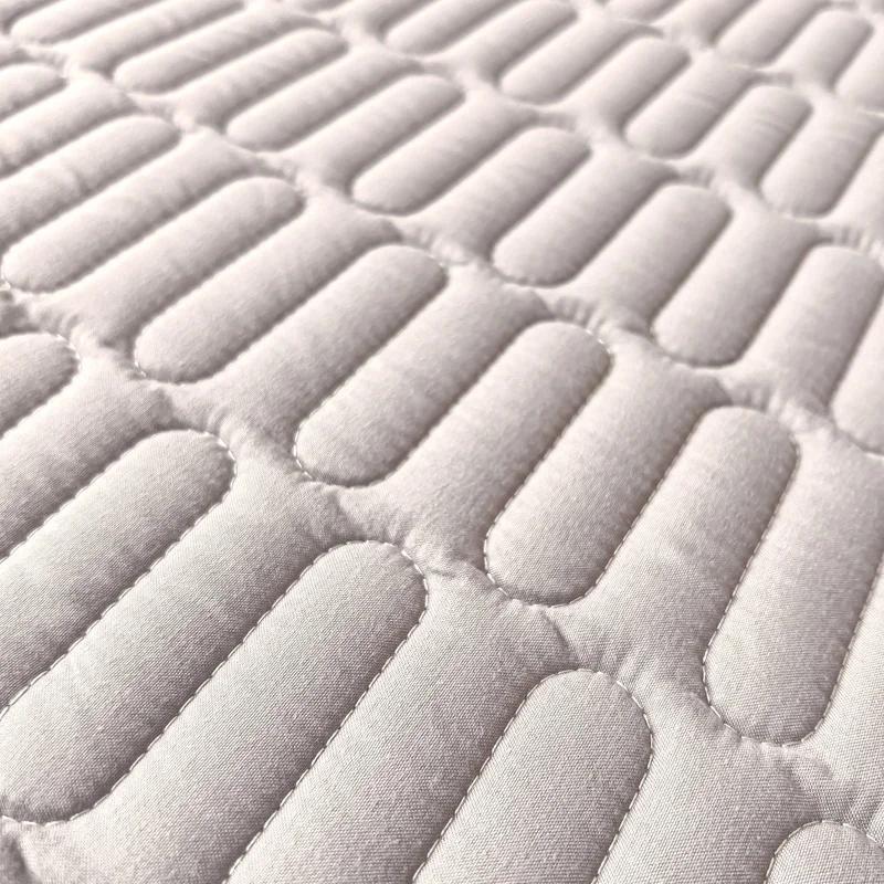 1 PC Waterproof Bedcover Fitted Sheet Bed Mattress Cover Thickened Quilted Soft Comfortable Breathable Solid Color Bedding Mattress Cover