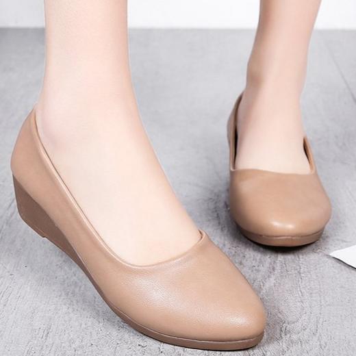 Autumn women's singles shoes with sloping heels, comfortable pointed toe beanie shoes, mid heeled work mom shoes