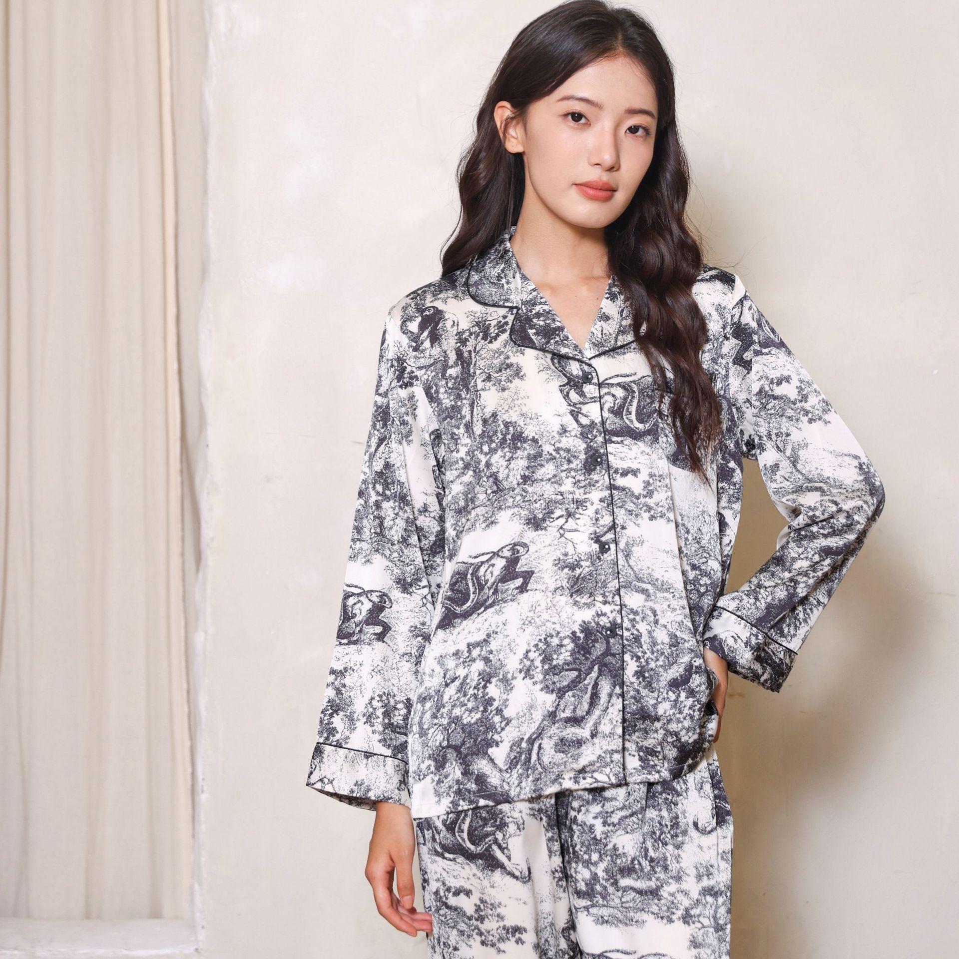 

Women Spring and Fall Print Flower Pajamas Set Long-sleeved Shirt with Turn-down Collar + Long Pants Two-piece Set XL чорний