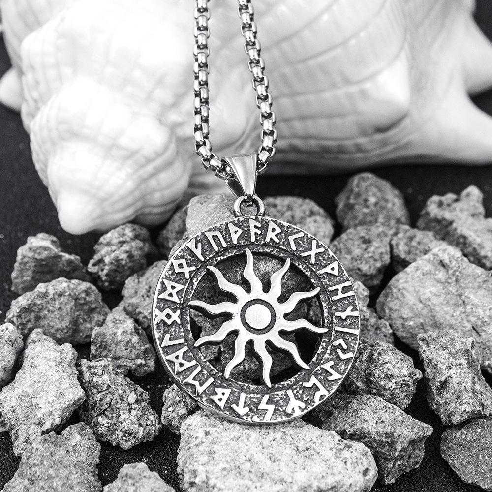 Titanium Steel Retro Sunflower Necklace Personalized Hip Hop Wind and Fire Wheel Pendant