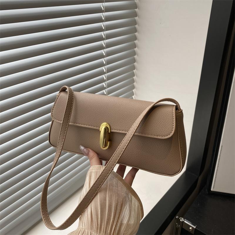 Simple Large-capacity Lock Early Autumn New Simple Fashion Crossbody Shoulder Armpit Small Square Bag