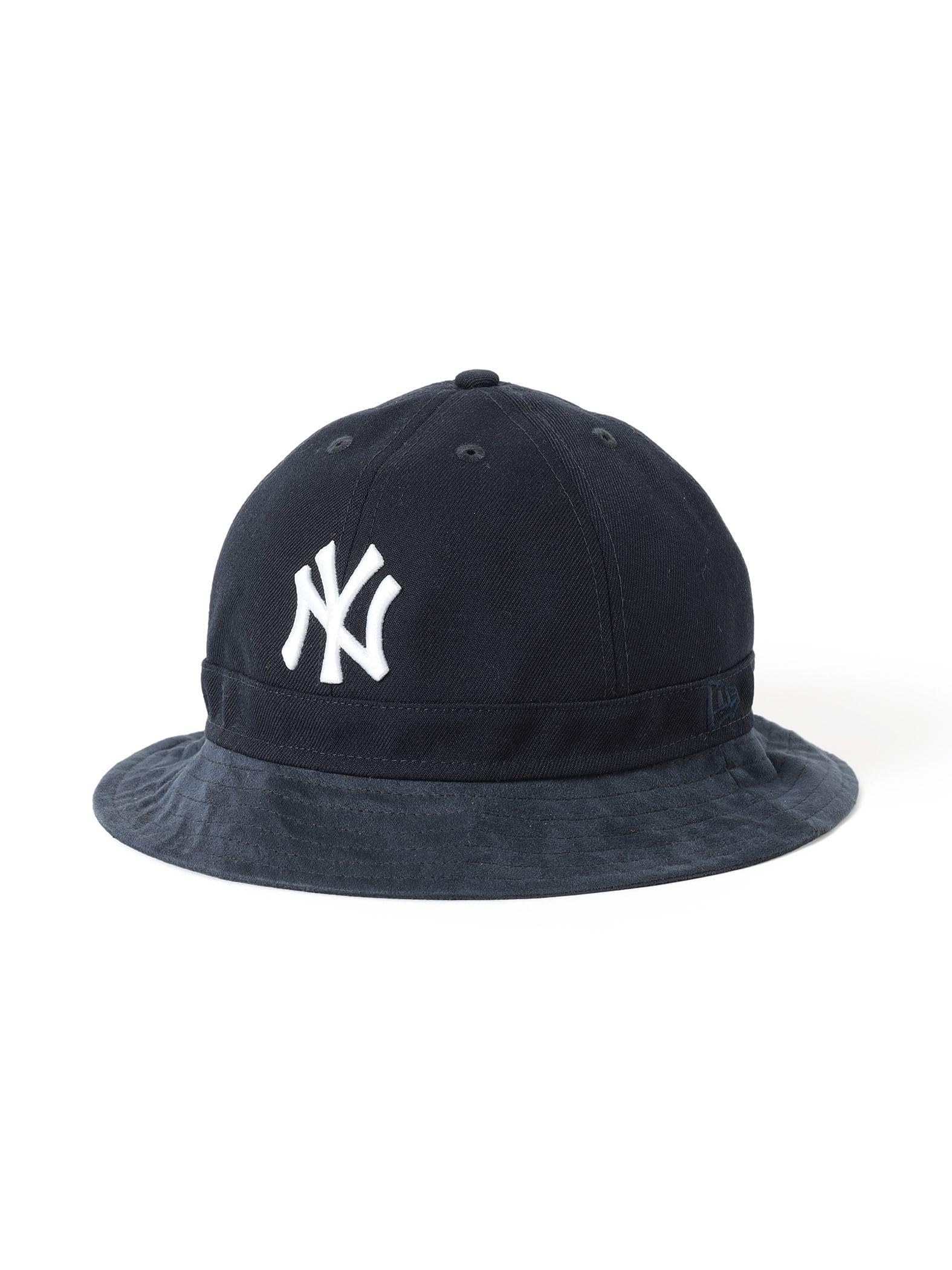 

[BEAMS] Hat [Special Order] NEW ERA SYNTHETIC LEATHER EXPLORER HAT Men s NAVY (LXL)
