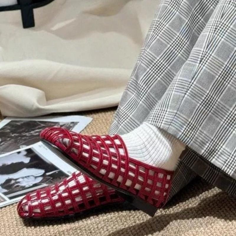 Designer Mesh Hollow Women Sandals Mary Jane Fashion Square Toe Women Flats Shoes New Outside Walking Comfy Women Flats Shoes