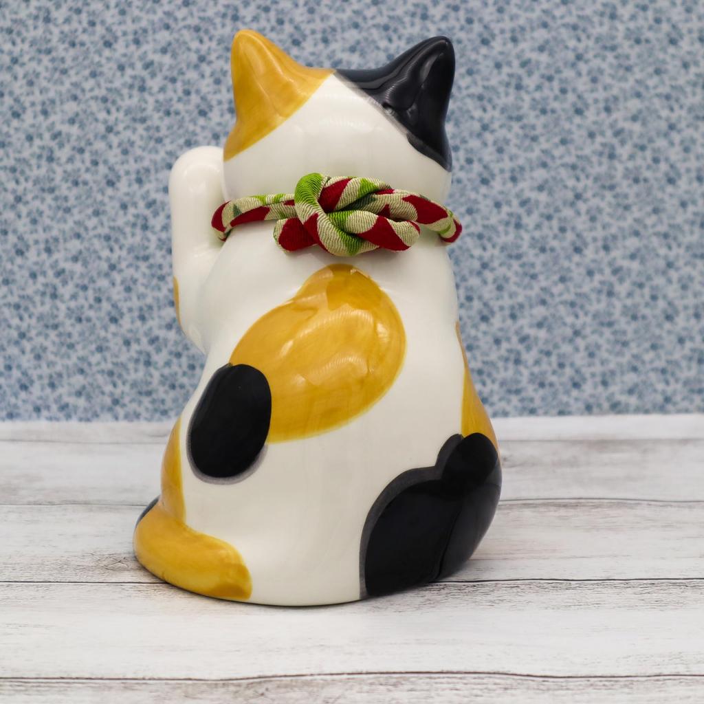 Yakushi Kiln Beckoning Cat with Good Luck (comes Sticker)