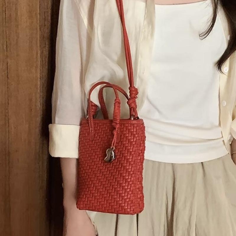 

Новая летняя плетеная сумка для мобильного телефона, портативная маленькая квадратная сумка, на плечо, сумка-мессенджер, красная, дорожная, универсальная сумка для женщин красный