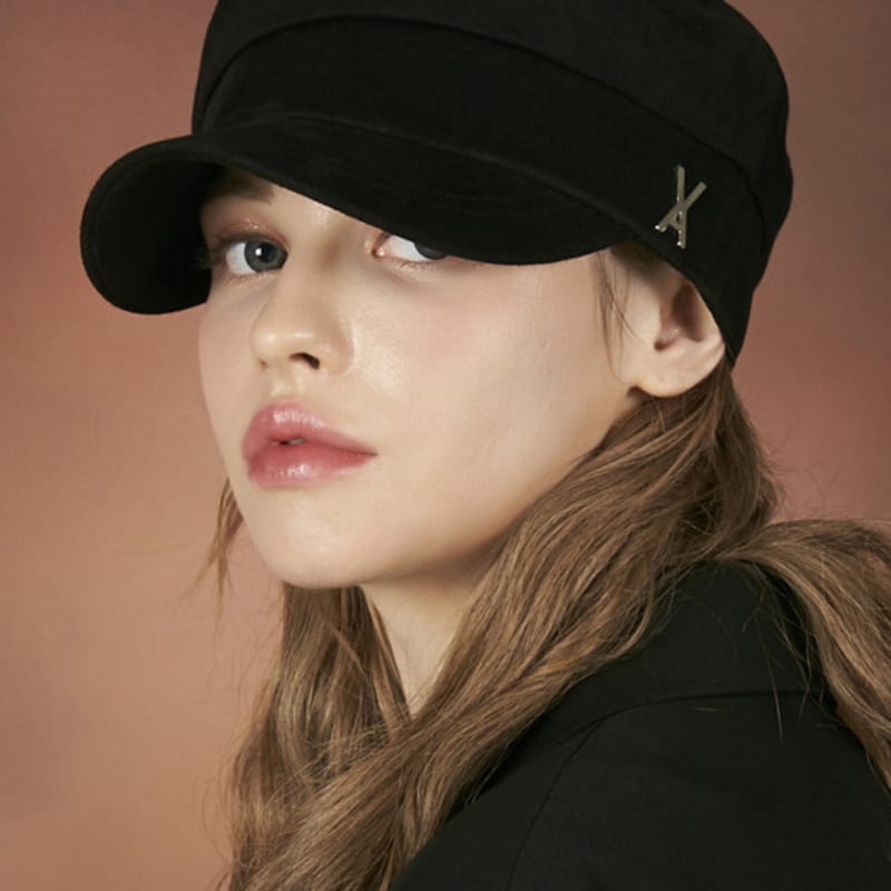 

VARZAR Персиковая матросская кепка Черная FREE