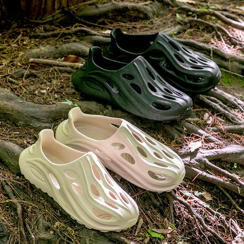 1pair Men Breathable Non Slip Slippers Thick-Soled Soft Sandals Fashion Comfortable Slides Beach Shoes Wading Clogs