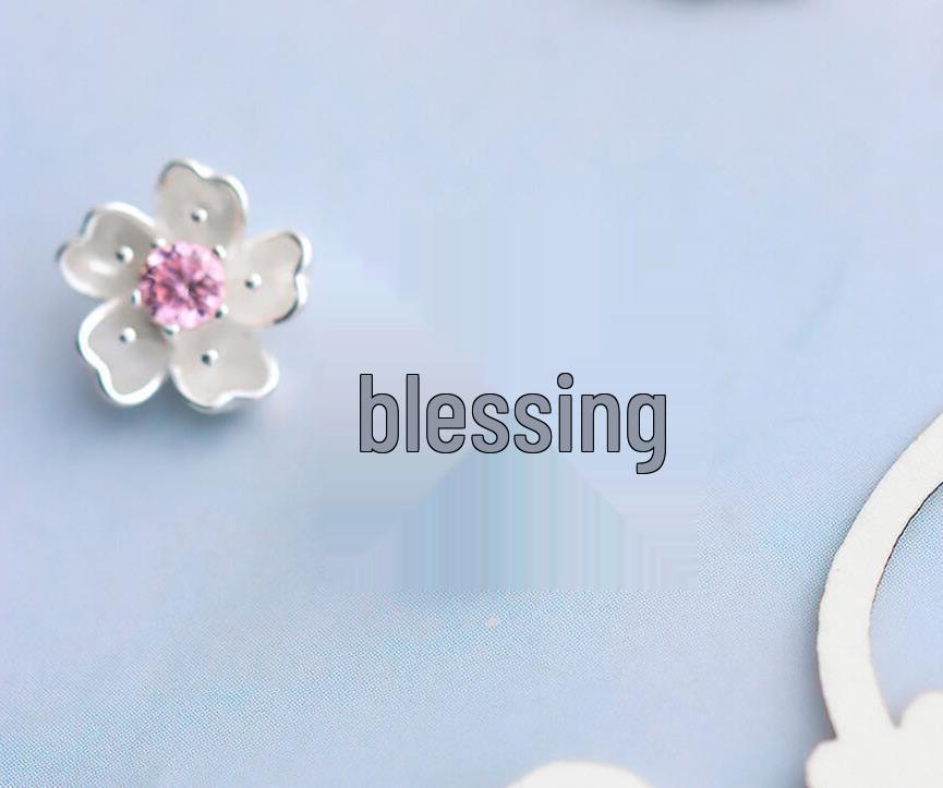 

Japanese Cherry Blossom Bracelet Set: Korean-Style Mori Gift for Besties & Sisters