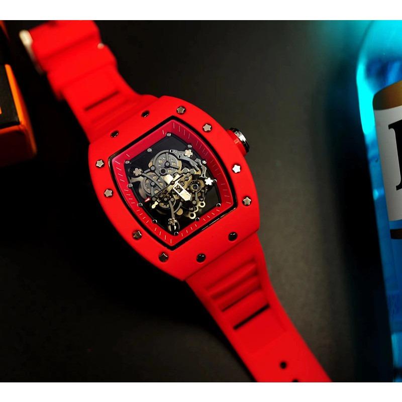 Montre ajourée, Richard Thoroughly, montre universelle pour hommes et femmes