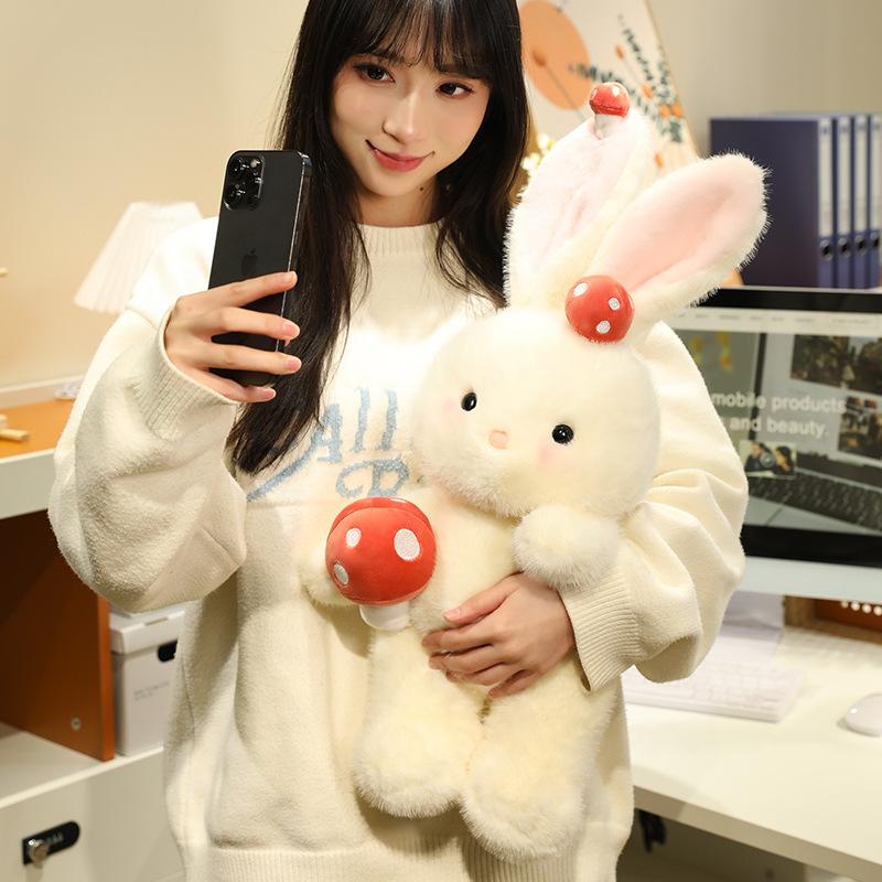 Neue Pilz Kaninchen Puppe Niedliches Plüschtier Kaninchen Puppe Kleines Weißes Kaninchen Puppe Geburtstagsgeschenk