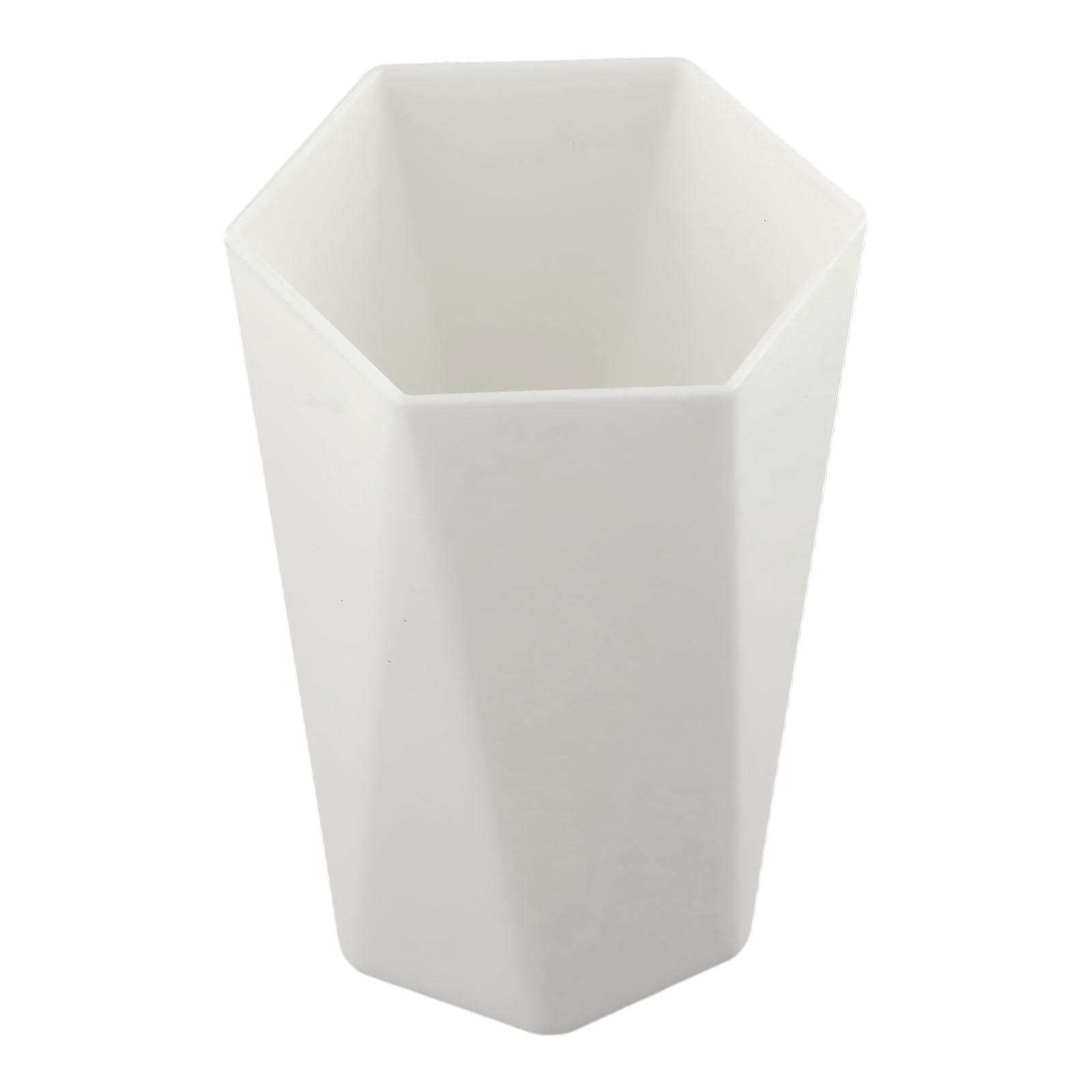 

Plastic Cup Toothbrush Holder for Home Bathroom High Quality and Lightweight белый