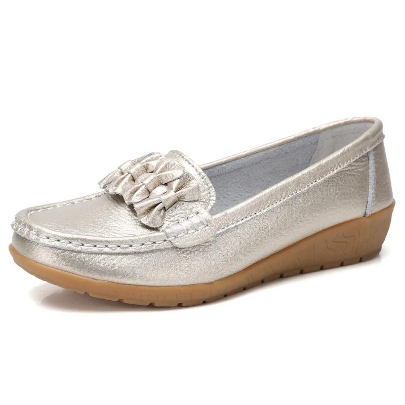 Lightweight Slip-On Loafers Casual Shoes Ladies Non-Slip Bean Nursing Walking Shoes Spring Flats Genuine Leather Moccasins Women