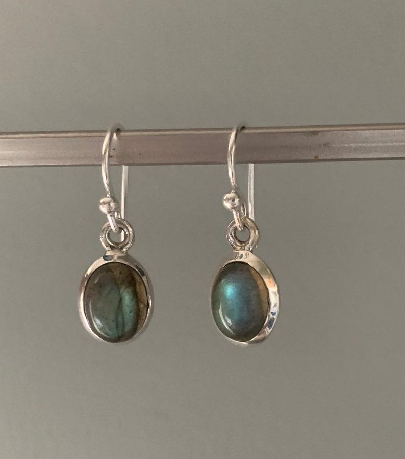 

Серьги из цельного стерлингового серебра 925 пробы с лабрадоритом, ручная работа, подарок для нее