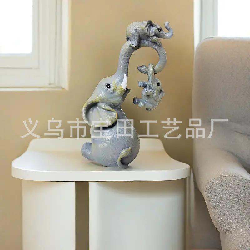 Elephant family resin statue ornament is suitable for home tabletop decoration, courtyard, gardening decoration ornament