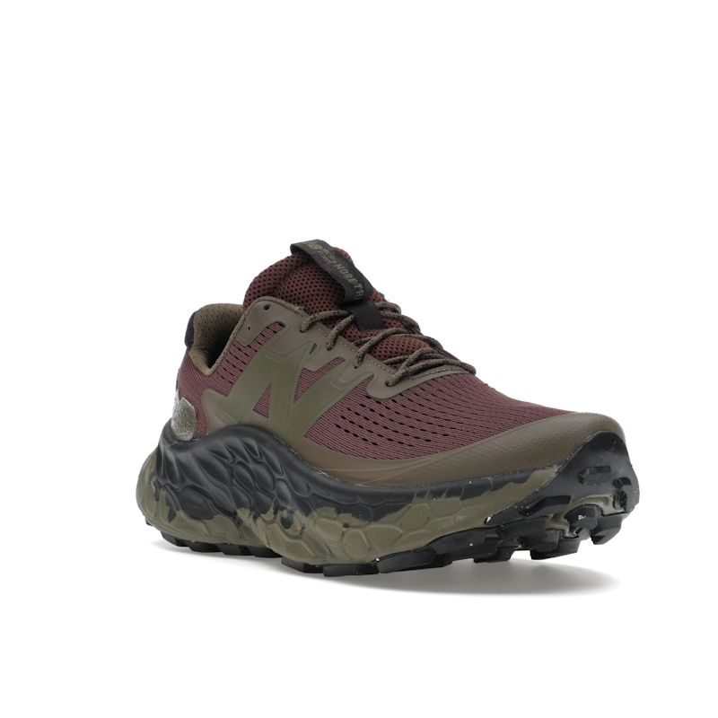 New Balance Pánské tenisky Fresh Foam X More Trail v3 Dark Camo Licorice Zelené MTMORNAD