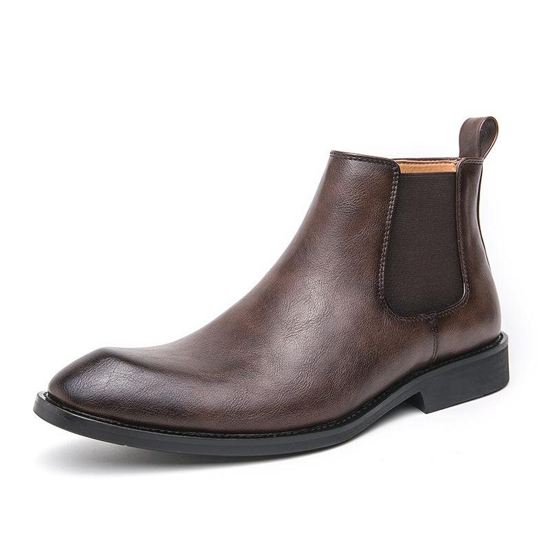 Men's Chelsea Boots: Large Size Retro Leather Pull-on for Autumn/Winter