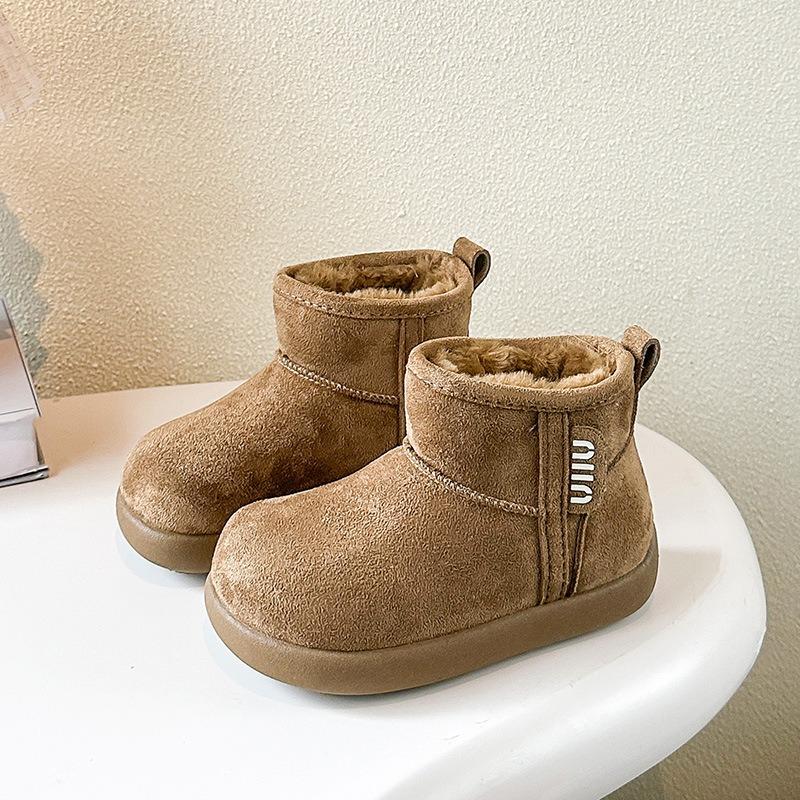 Children's snow cotton, popular in winter, piled and thickened baby girl short boots, fashionable solid color boys' cotton shoes
