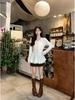 Korean Style V-Neck Lace Long-Sleeve T-Shirt - Women's 2026 Slim-Fit Autumn/Winter Base Layer