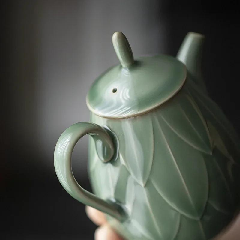 Celadonová keramická konvička čajník Lotosový čajový obřadní set Čaj Milk Oolong Čaj Tie Guan Yin Jasmínový Antický typ čajového nádobí